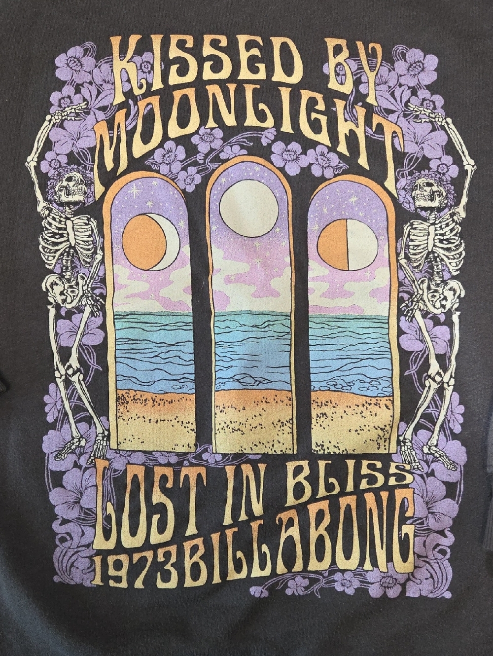 Billabong Black Sweatshirt with Purple, Peach & Blue Retro Beach Graphic Size M